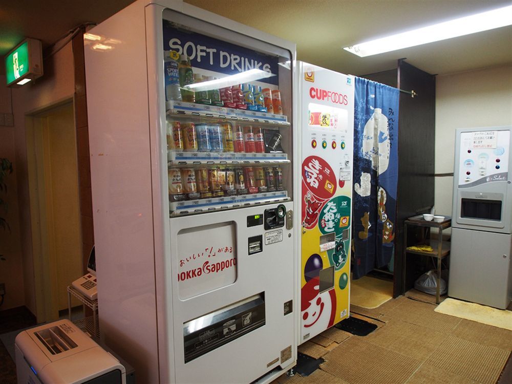 Ueno Station Hostel Oriental Ⅲ Токио Екстериор снимка