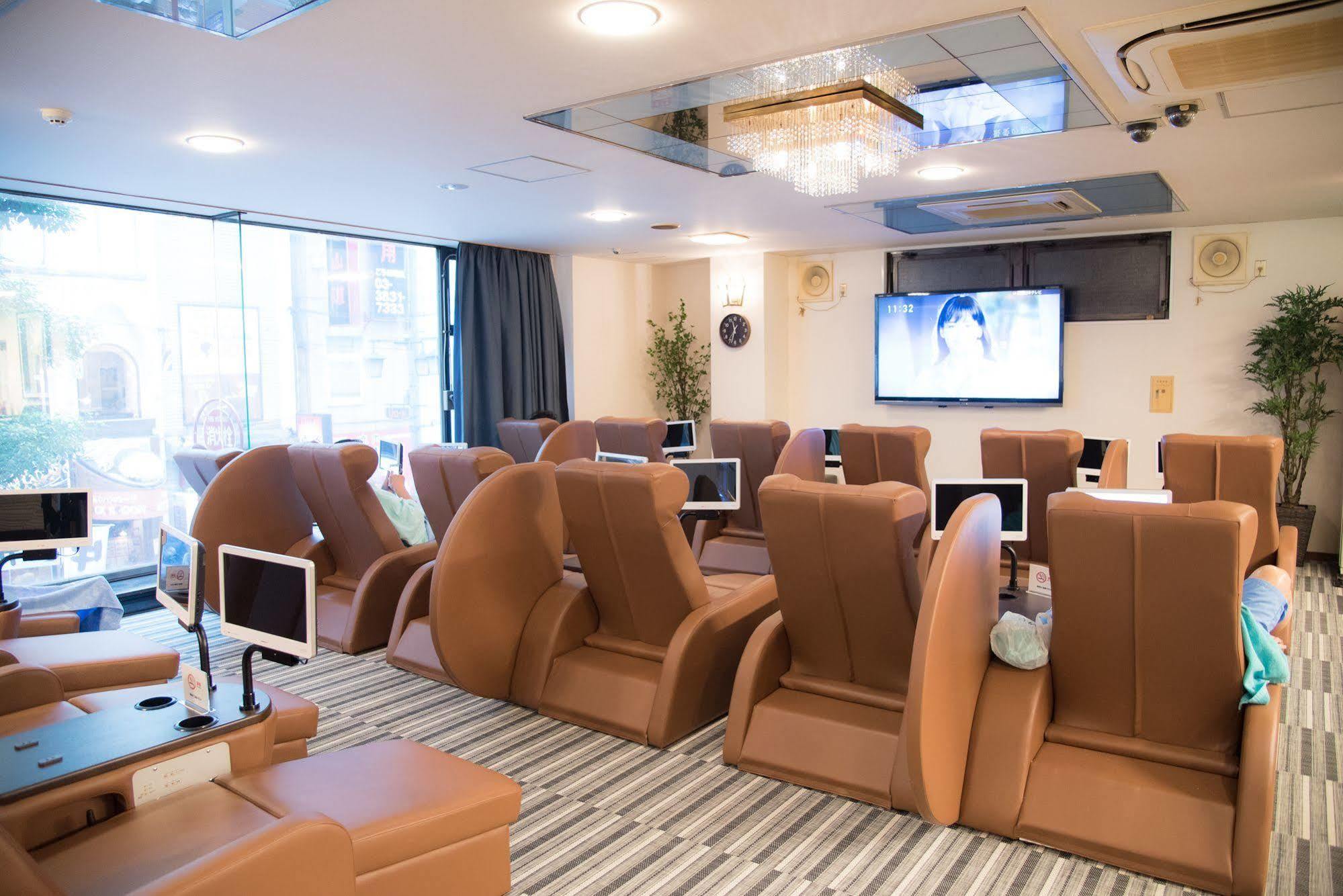 Ueno Station Hostel Oriental Ⅲ Токио Екстериор снимка