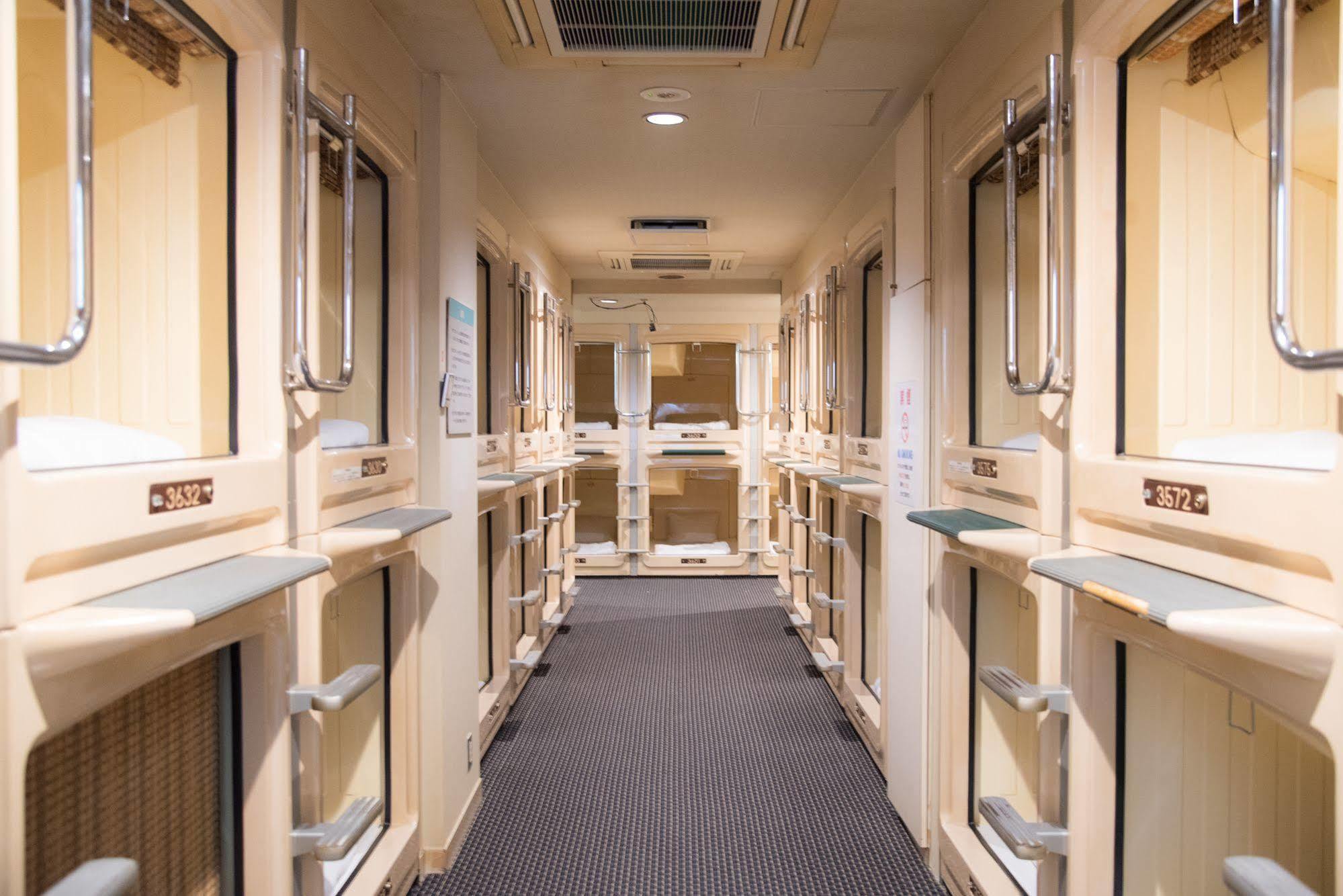 Ueno Station Hostel Oriental Ⅲ Токио Екстериор снимка